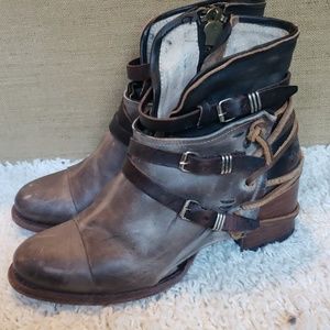 Bed Stu Crue Boots